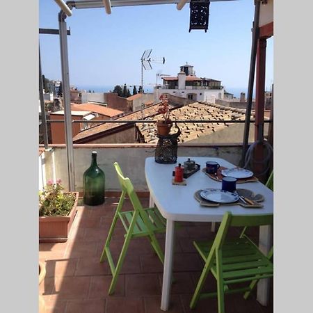 דירות טאורמינה Loft Via Calapitrulli מראה חיצוני תמונה